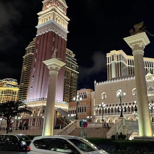 女生裸体九一视频
